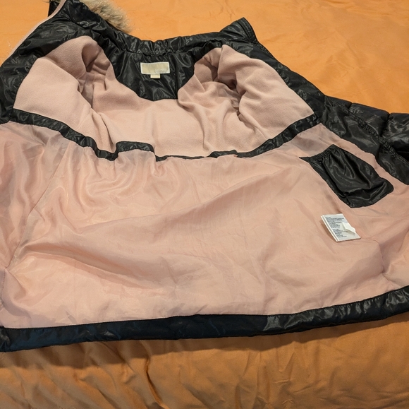 Girl Size 10 - 12 Black Coat - Picture 6 of 7